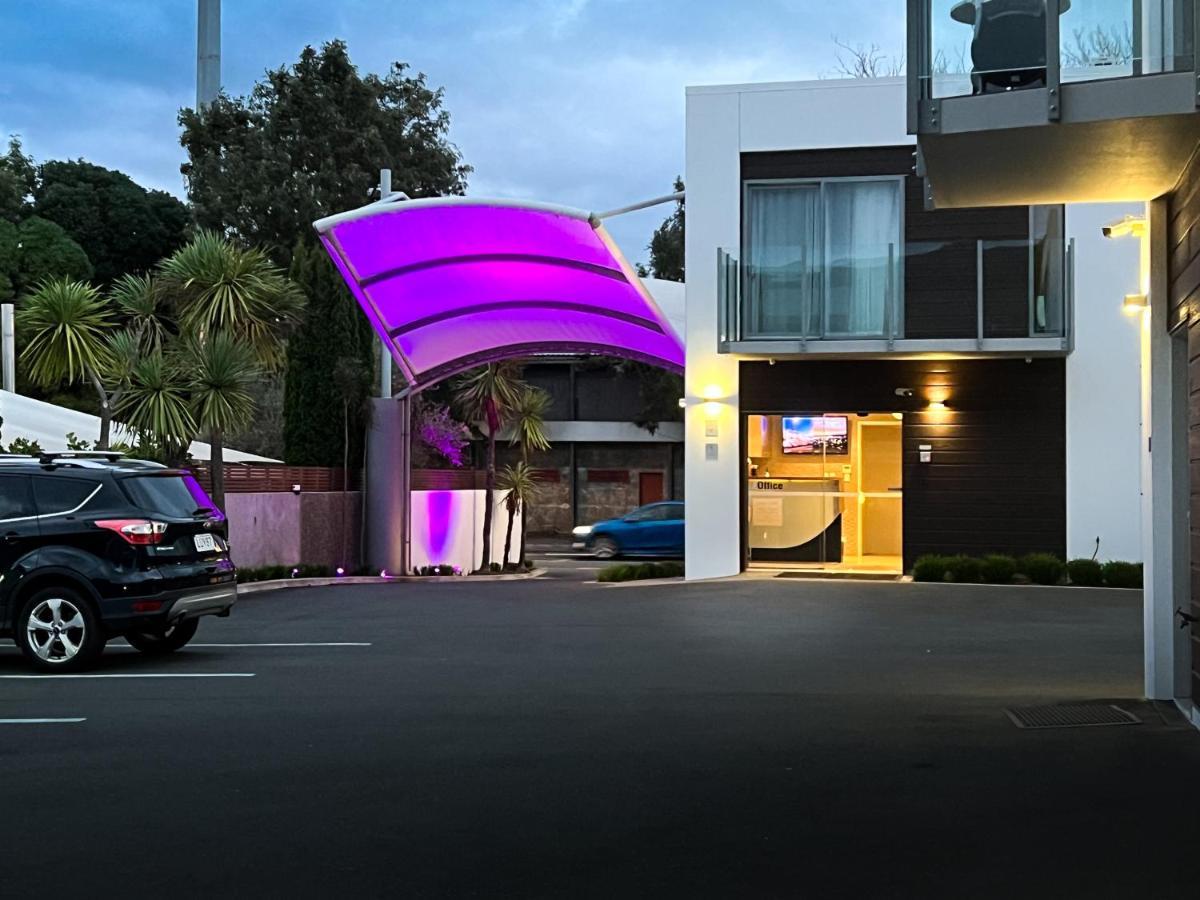 The Sails 5* Nelson