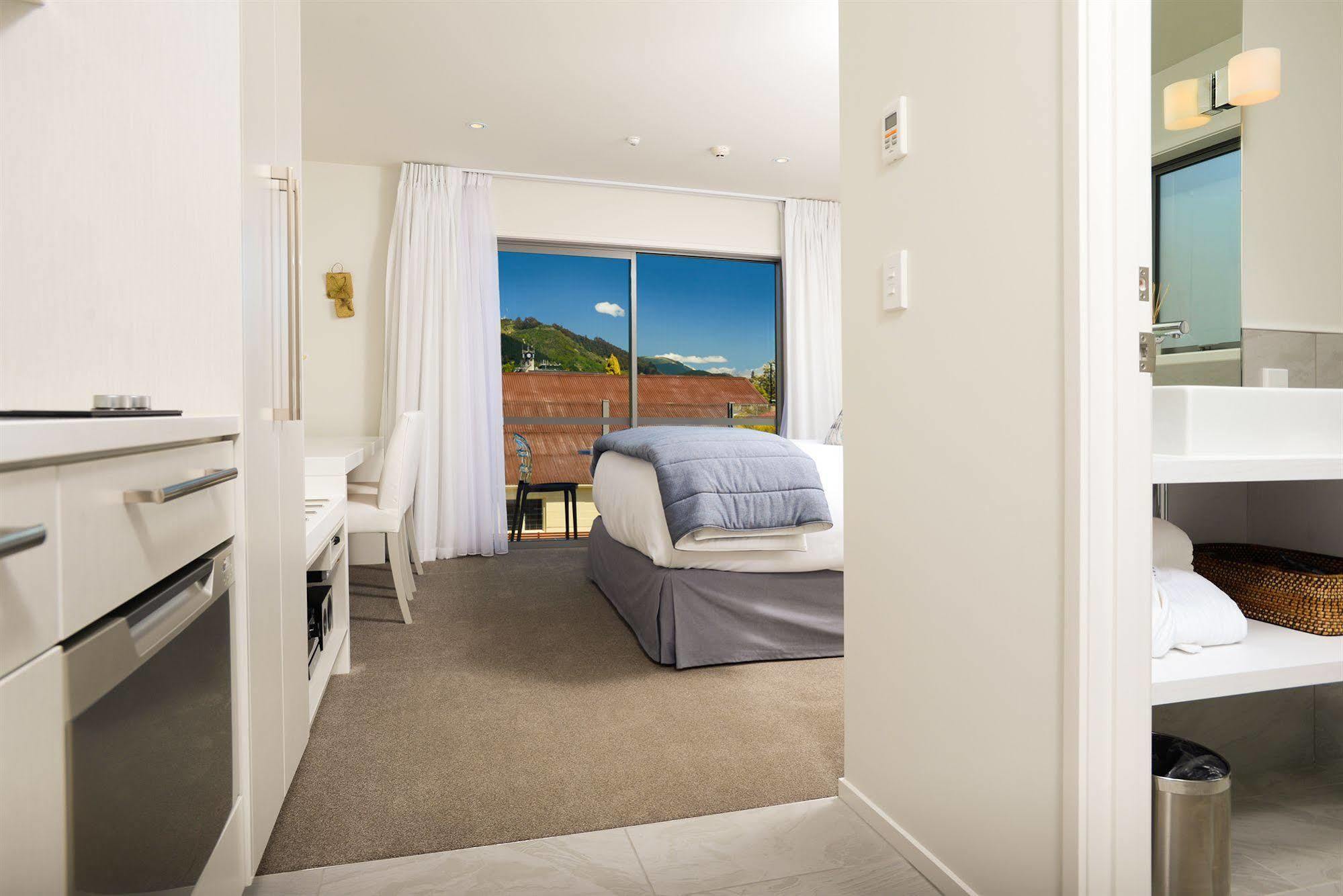 The Sails 5* Nelson