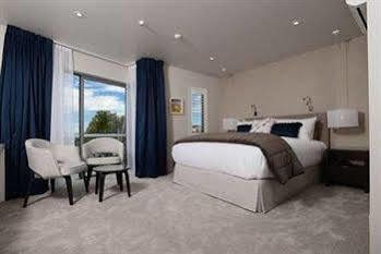Motel The Sails 5*